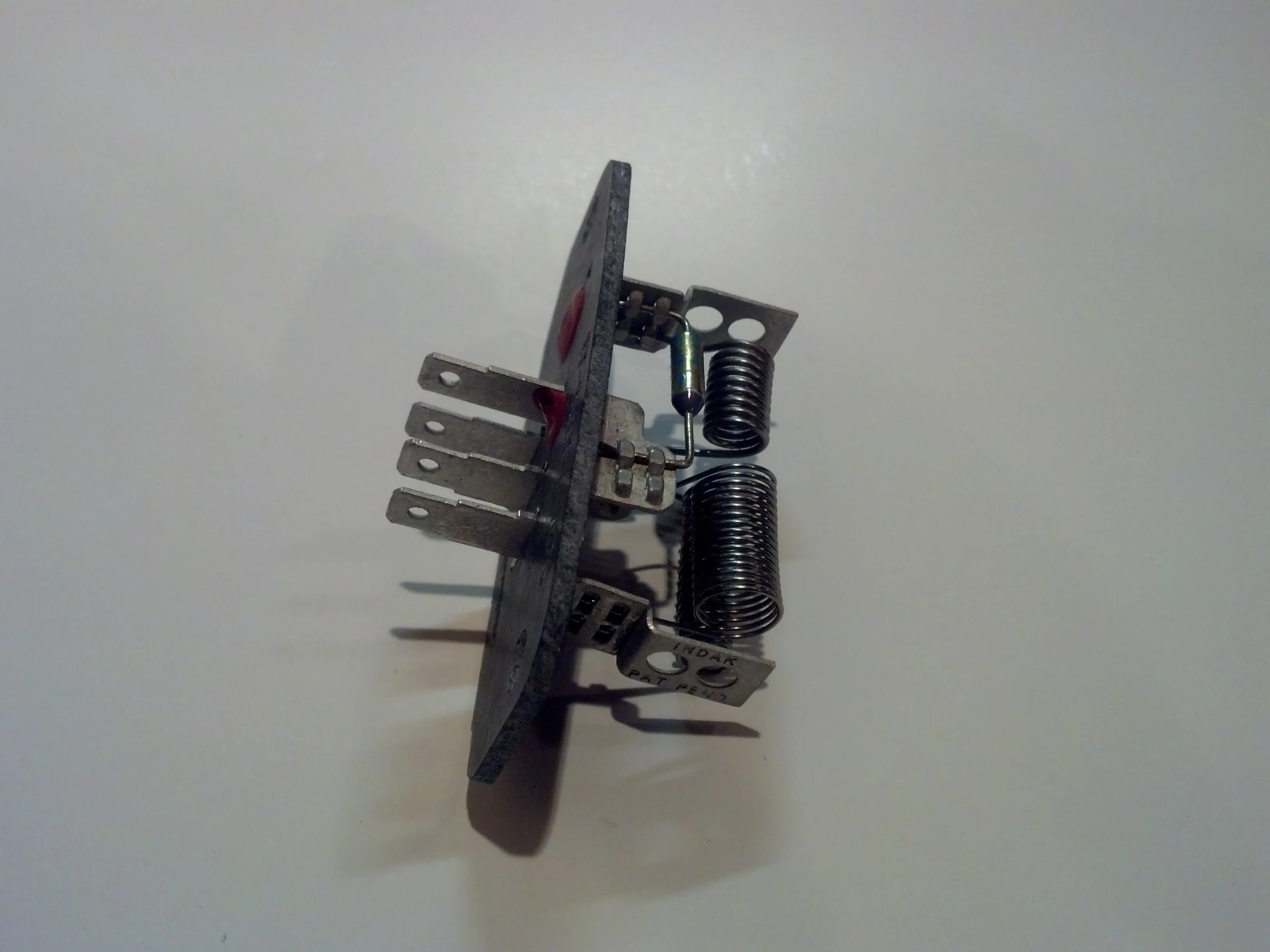 Blower Resistor (Ford) D8BH-19A706-AB