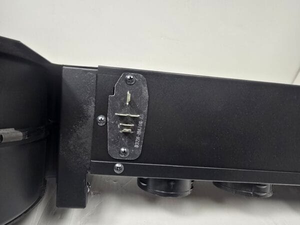 RV200982 Blower And Duct Assembly - Image 3